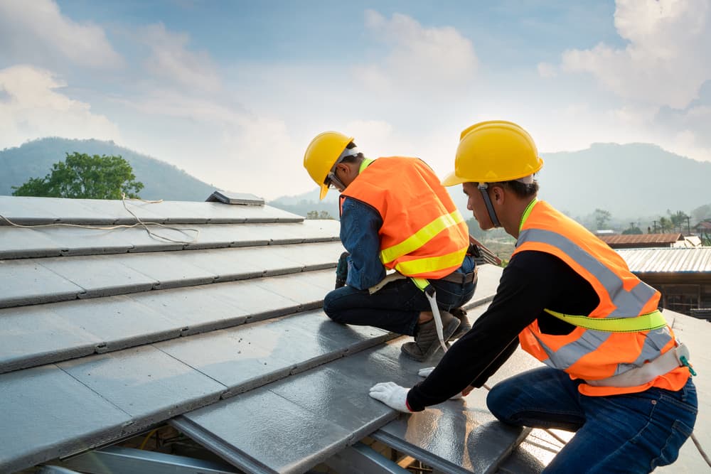 roof repair in Desert View Highlands CA